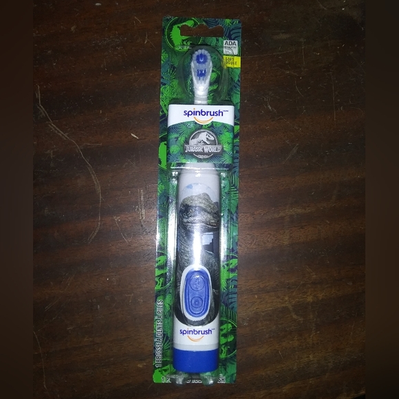 Jurassic world spinbrush NWT - Picture 1 of 3